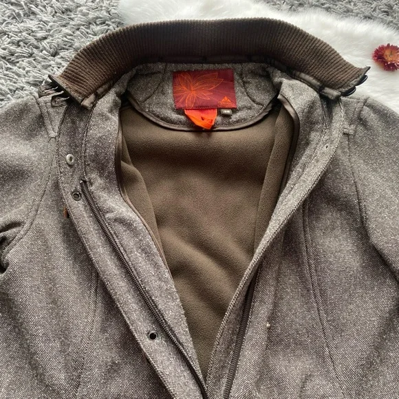 Women's Gray Utility Jacket - Picture 4 of 11